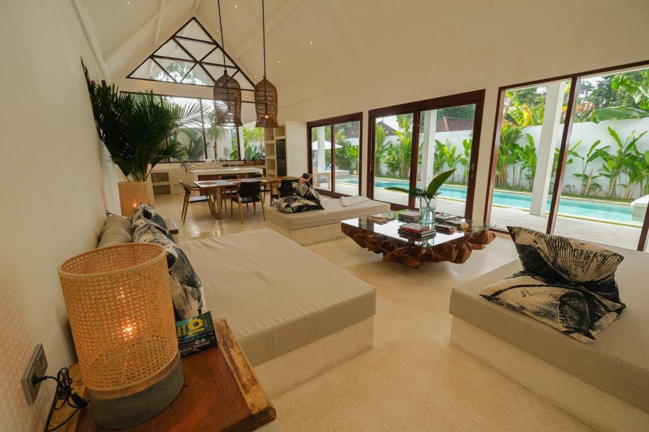 Ubud Luxury 2-Bedroom Villa With Private Pool And Bbq - Serene Escape! 외부 사진