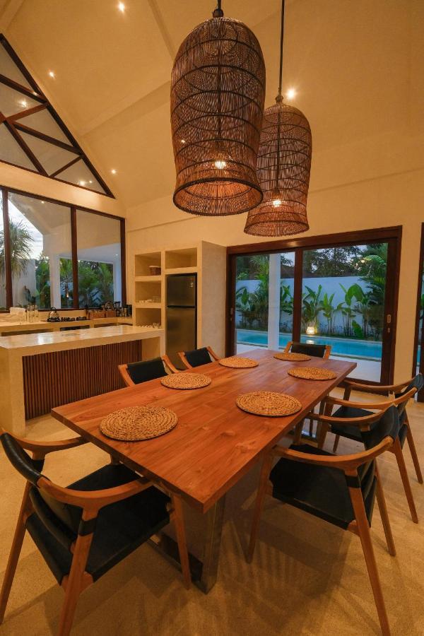 Ubud Luxury 2-Bedroom Villa With Private Pool And Bbq - Serene Escape! 외부 사진